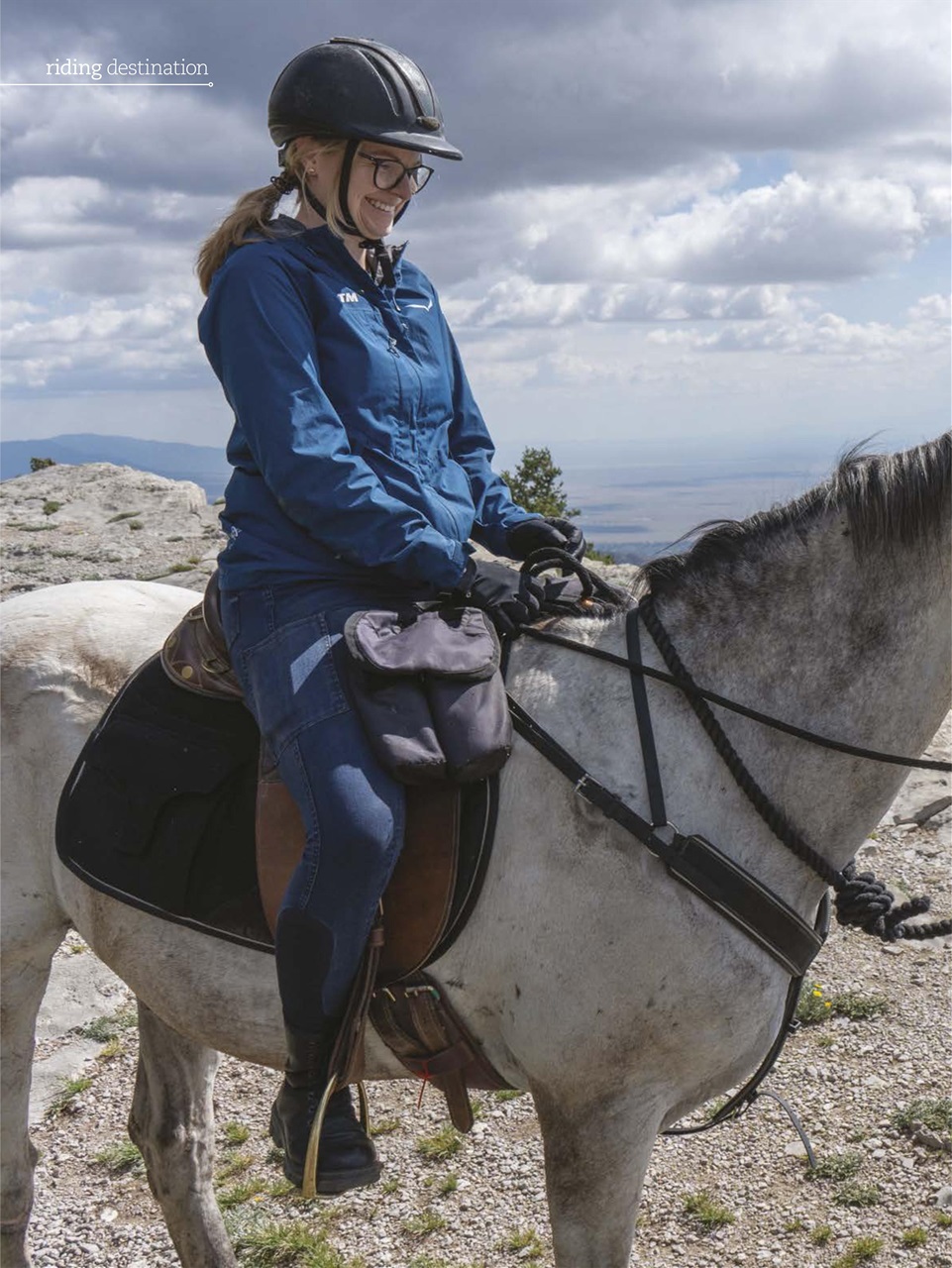 Horse Illustrated Magazine Preview Pages