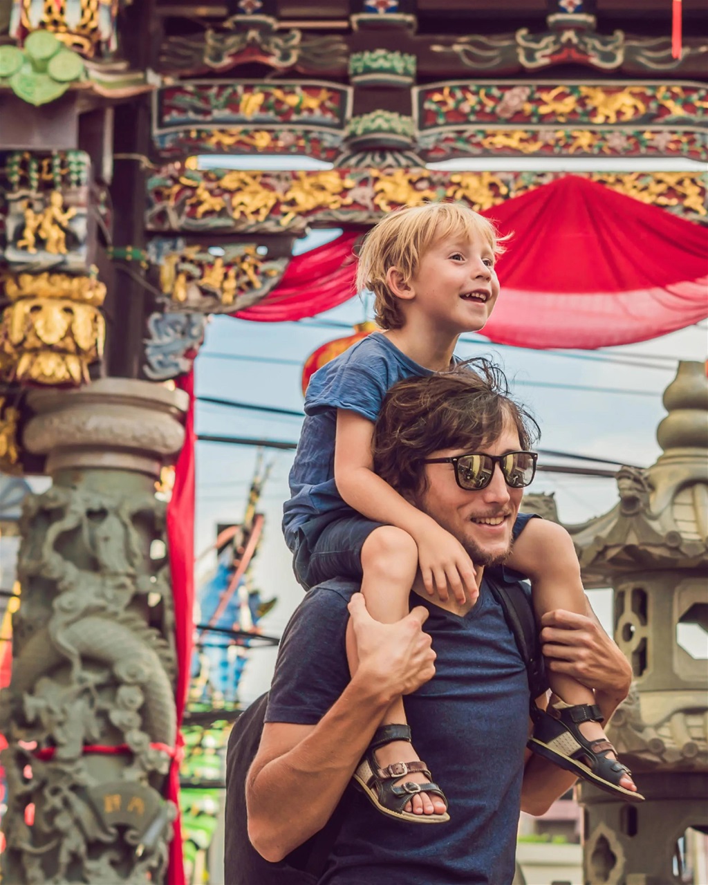 Holidays With Kids Preview Pages