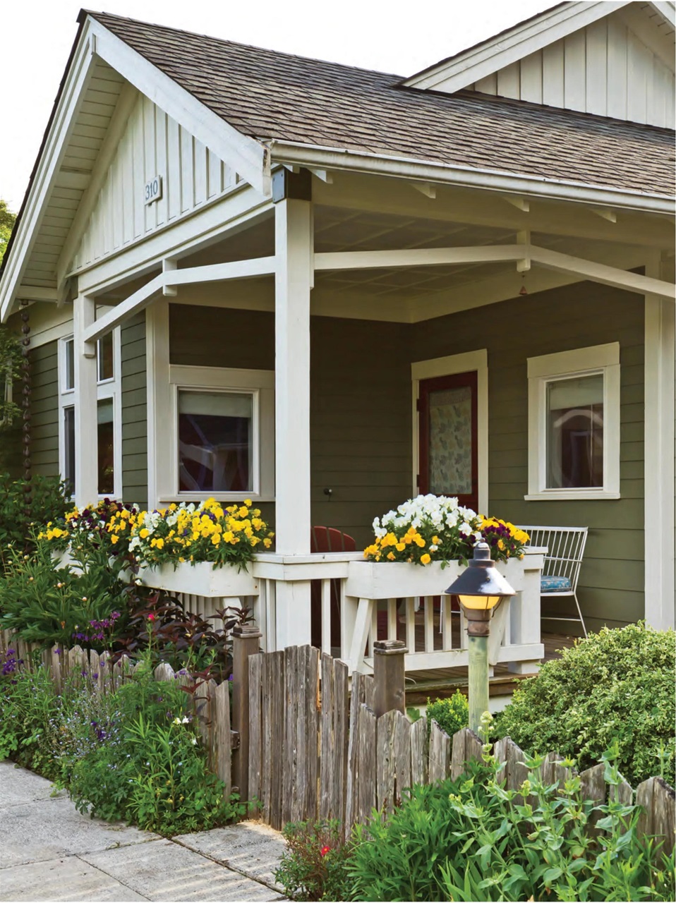 The Cottage Journal Preview Pages