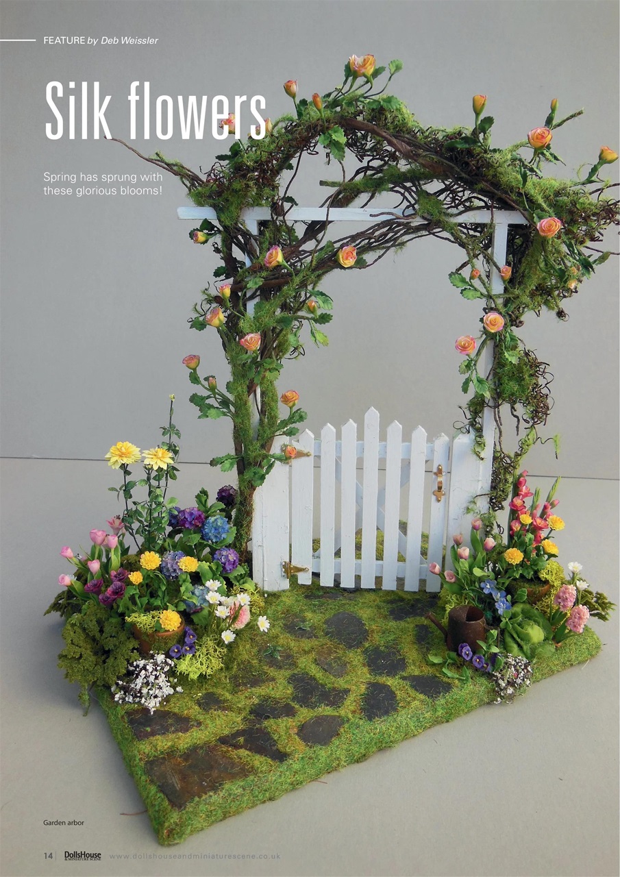 Dolls House and Miniature Scene Preview Pages