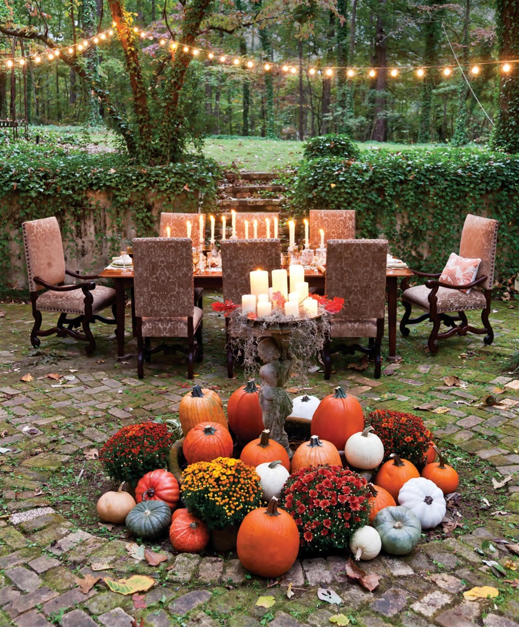 The Cottage Journal Preview Pages