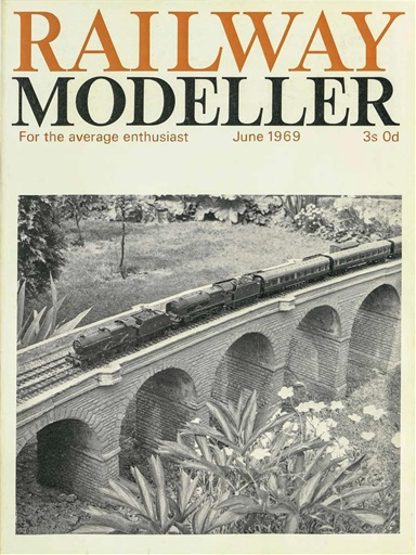Railway Modeller issue 