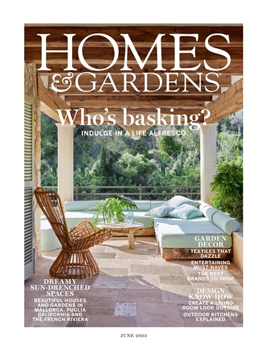 Homes & Gardens issue 