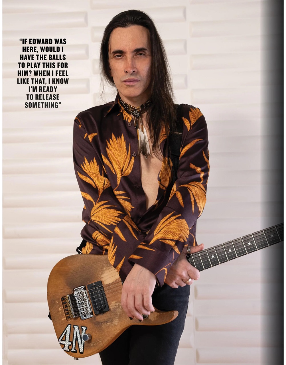 Guitar World Preview Pages
