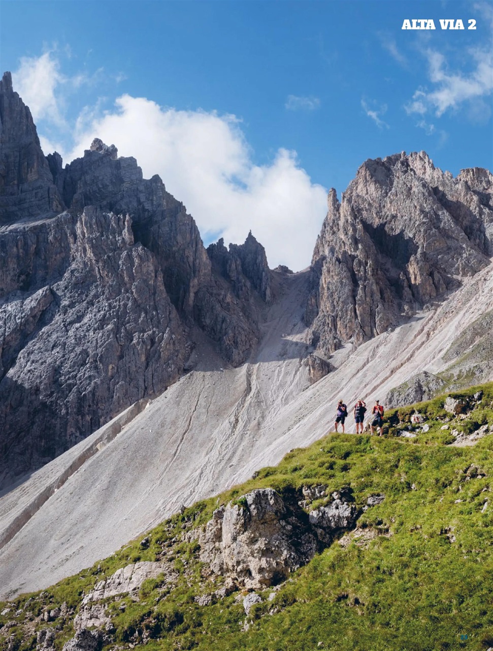 Trek & Mountain Magazine Preview Pages