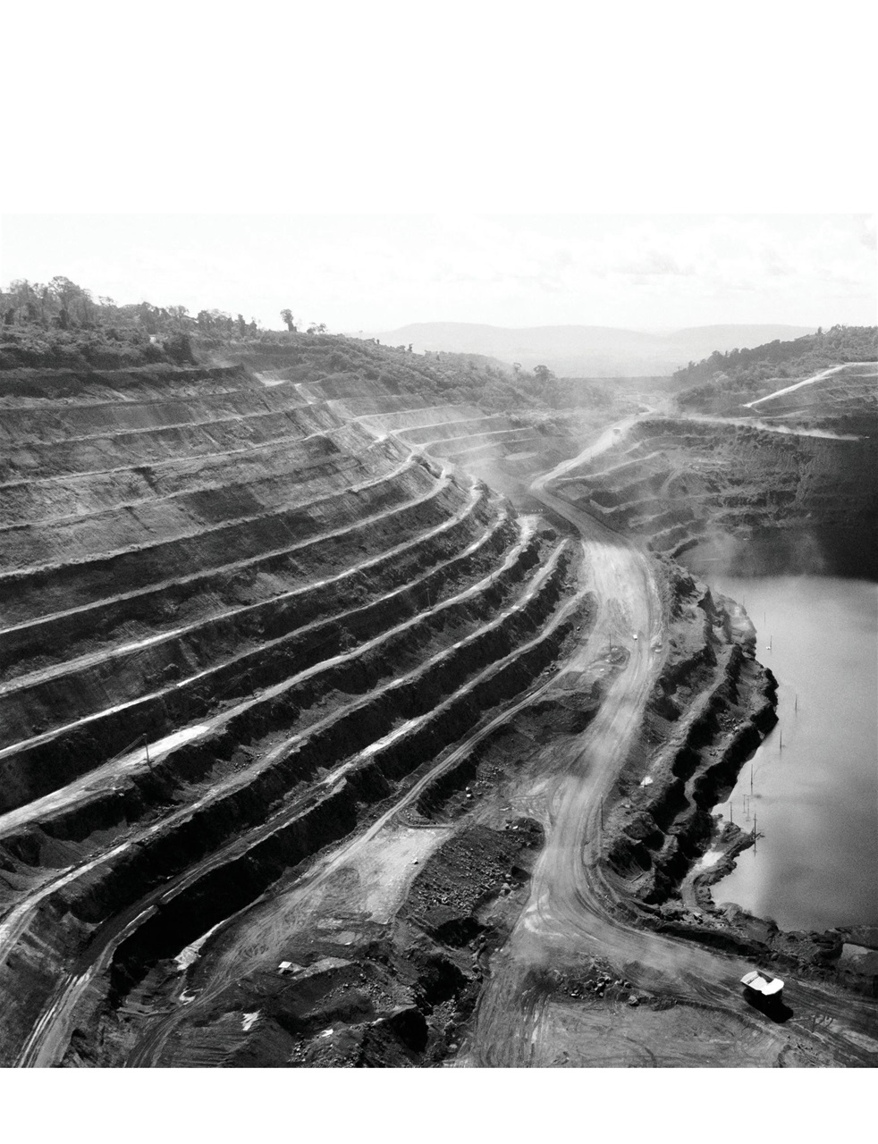 Black+White Photography Preview Pages