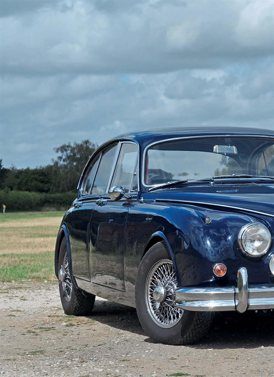 Jaguar World Preview Pages