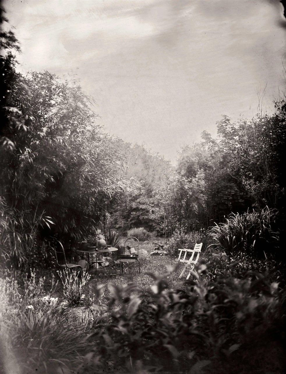 Black+White Photography Preview Pages