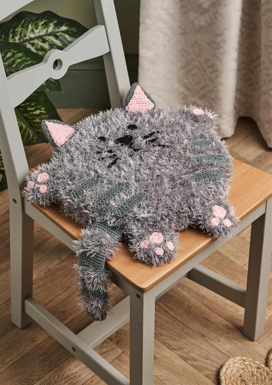 Simply Crochet Preview Pages