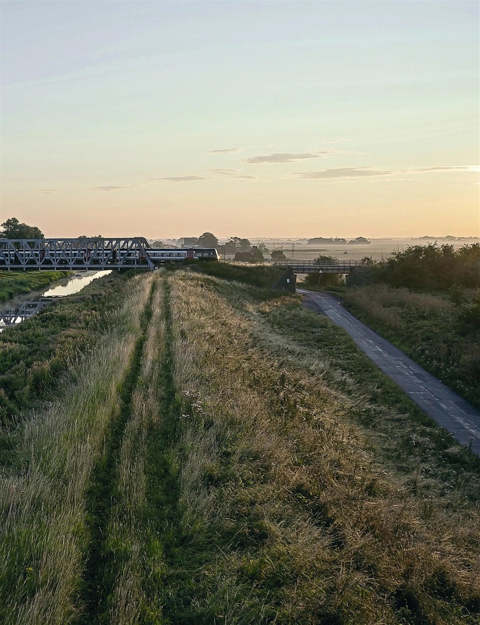 Rail Express Preview Pages