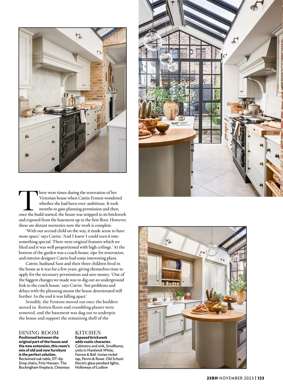 25 Beautiful Homes Preview Pages
