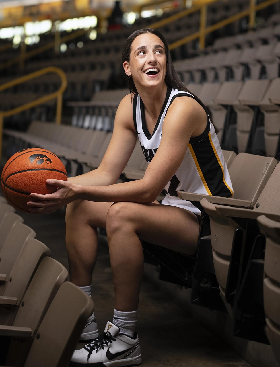 Sports Illustrated Preview Pages