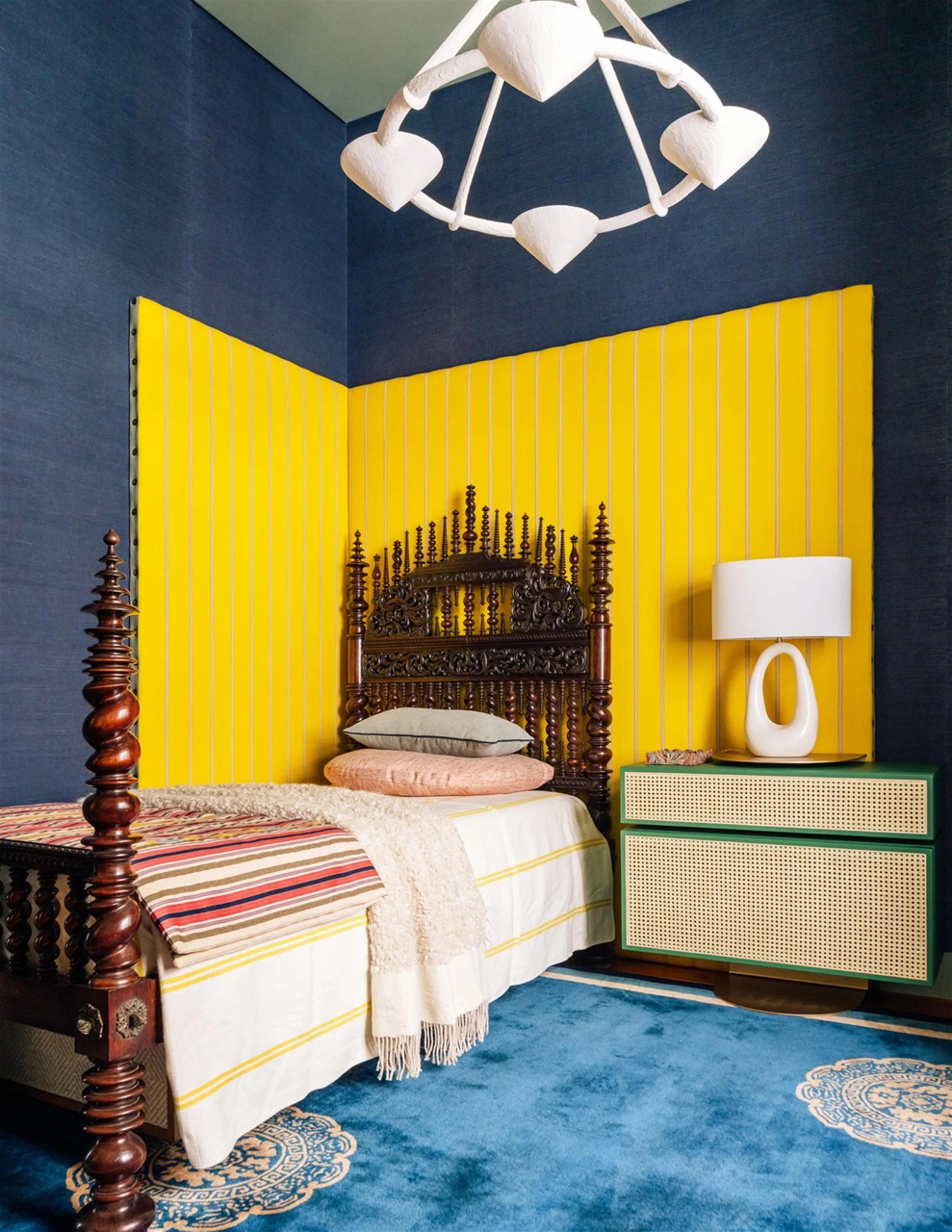 Elle Decoration Preview Pages