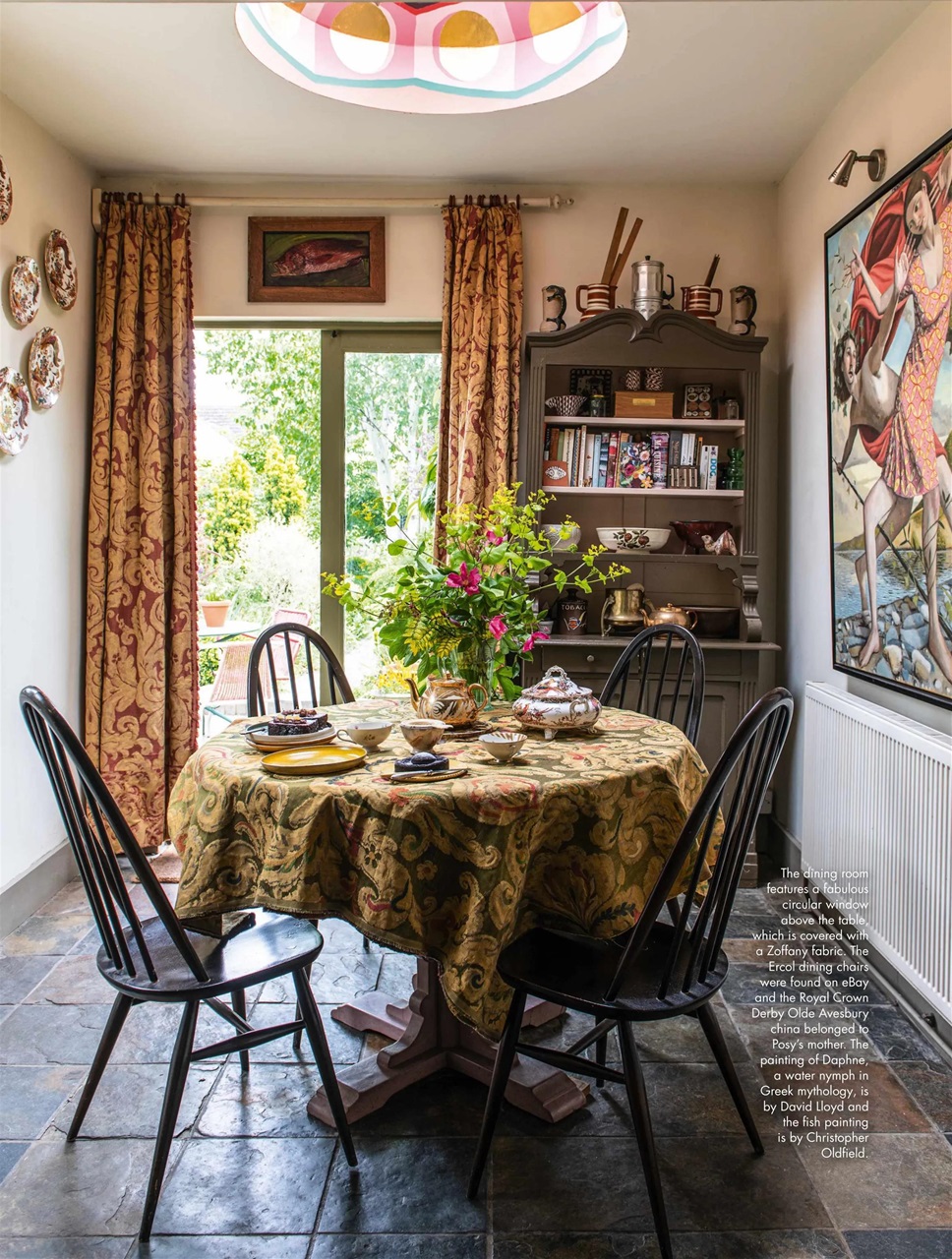 Homes & Antiques Magazine Preview Pages