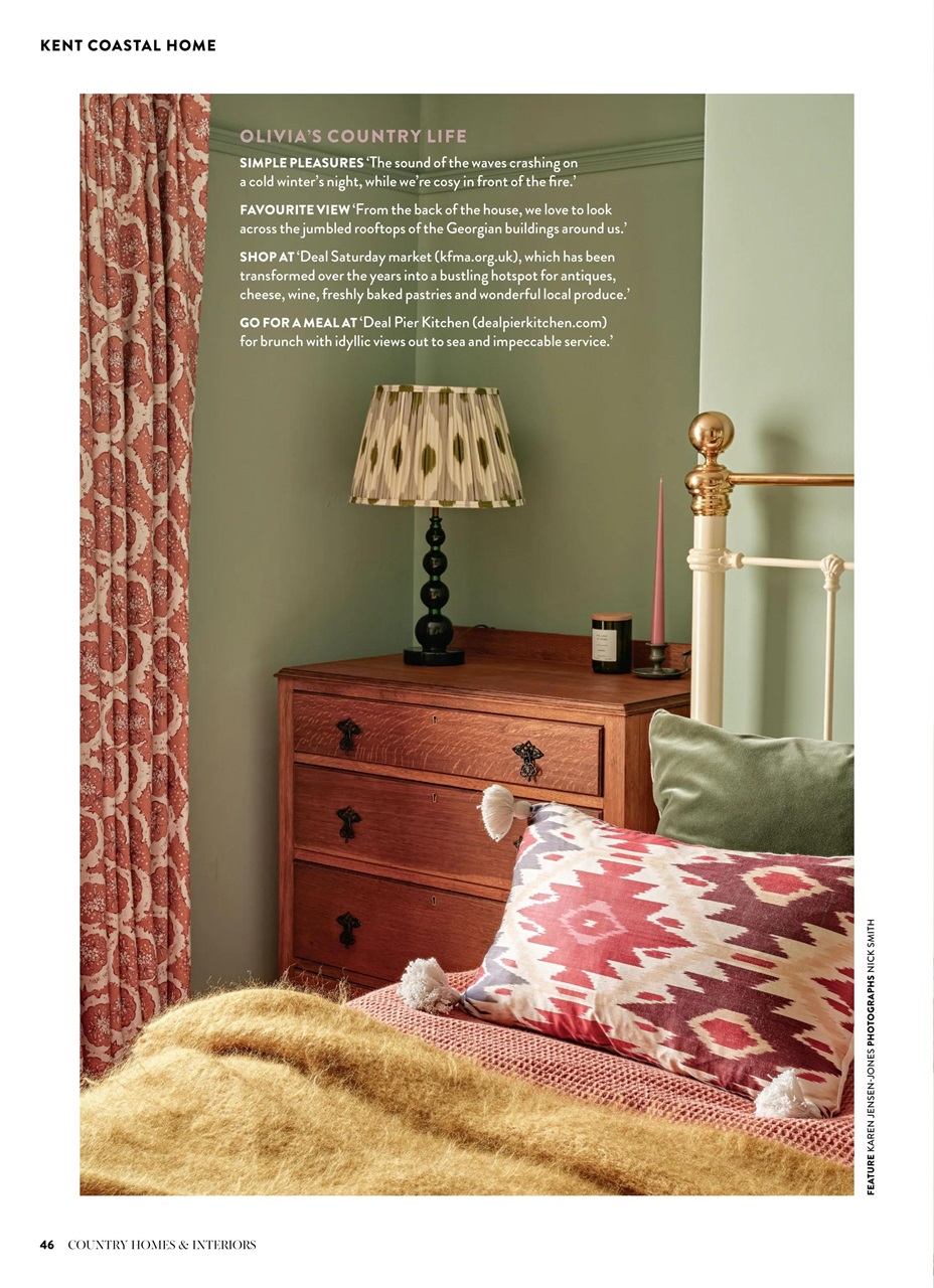 Country Homes & Interiors Preview Pages