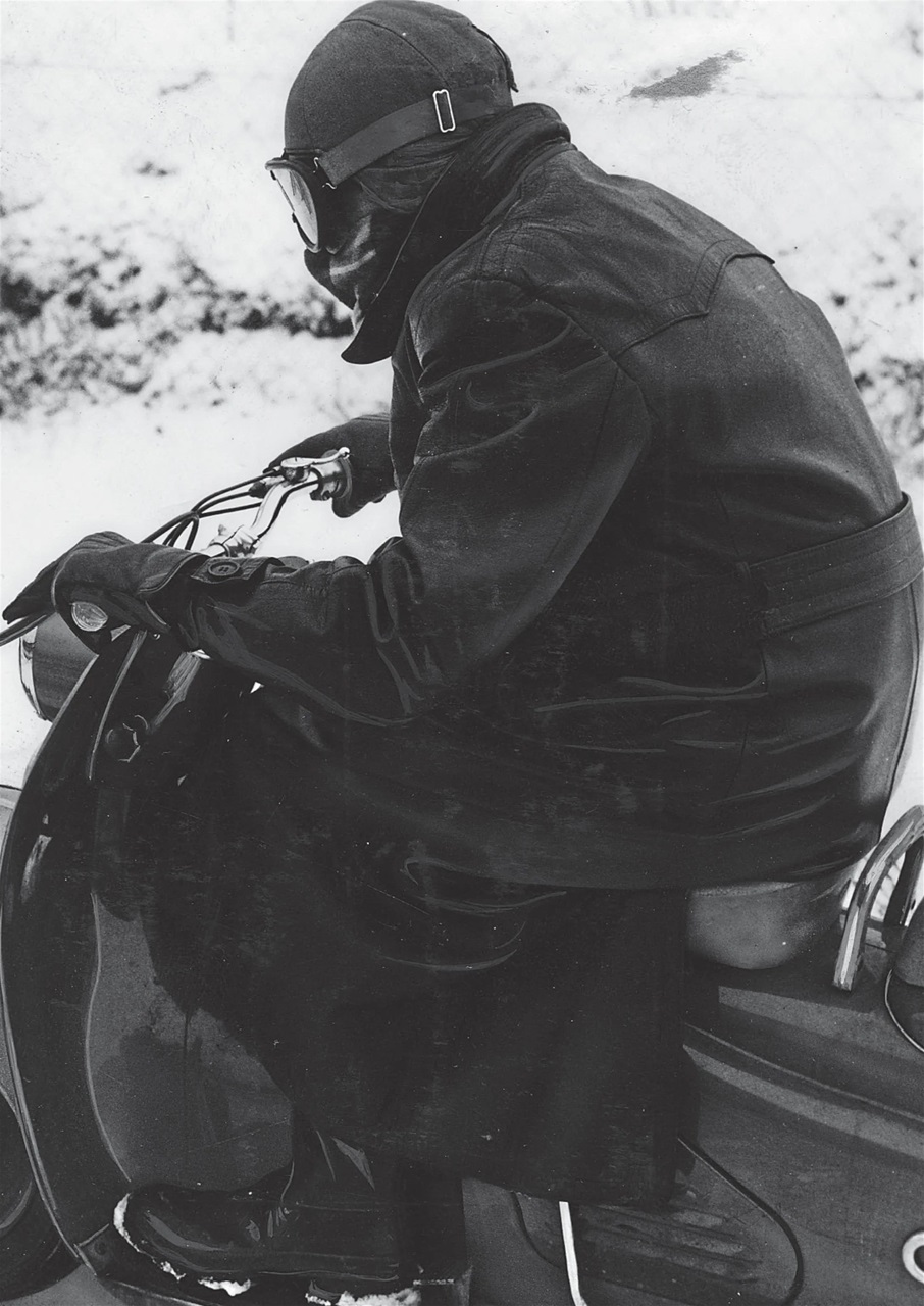 Scootering Preview Pages