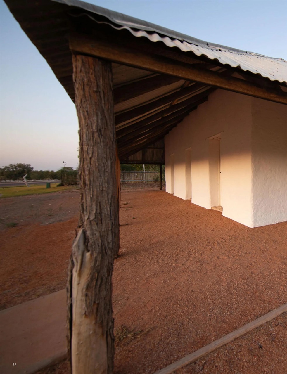 OUTBACK Magazine Preview Pages