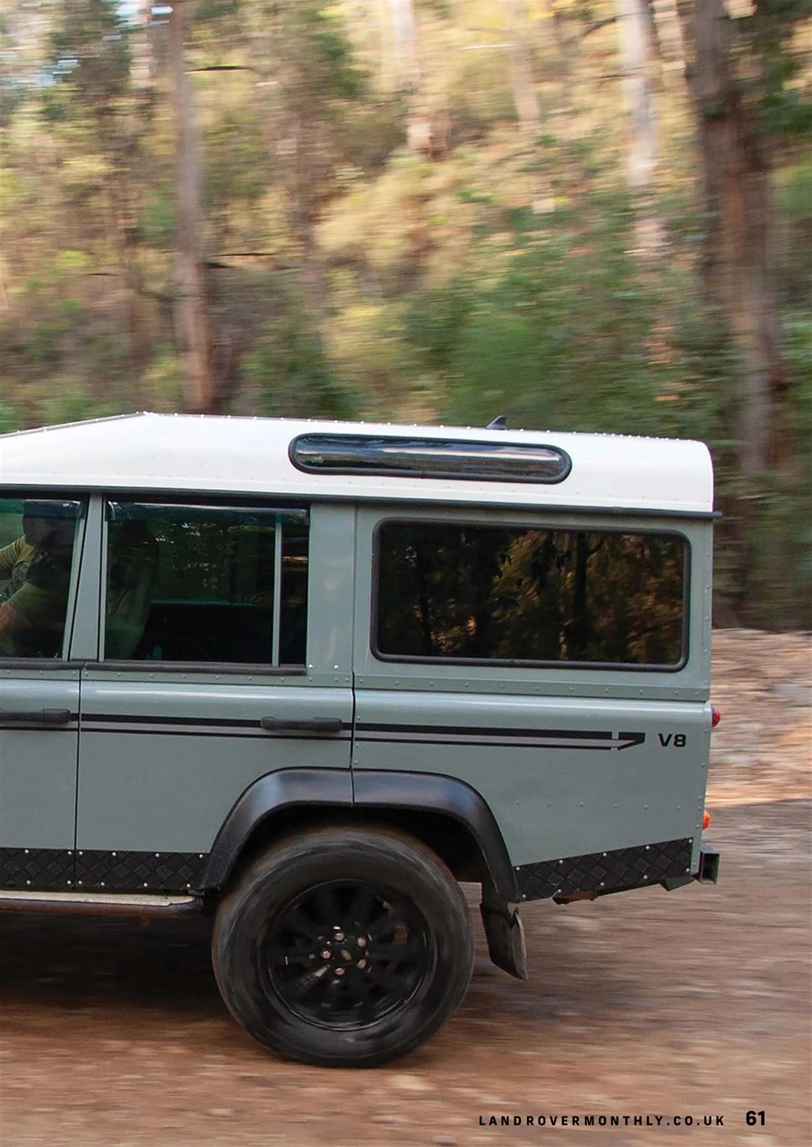 Land Rover Monthly Preview Pages
