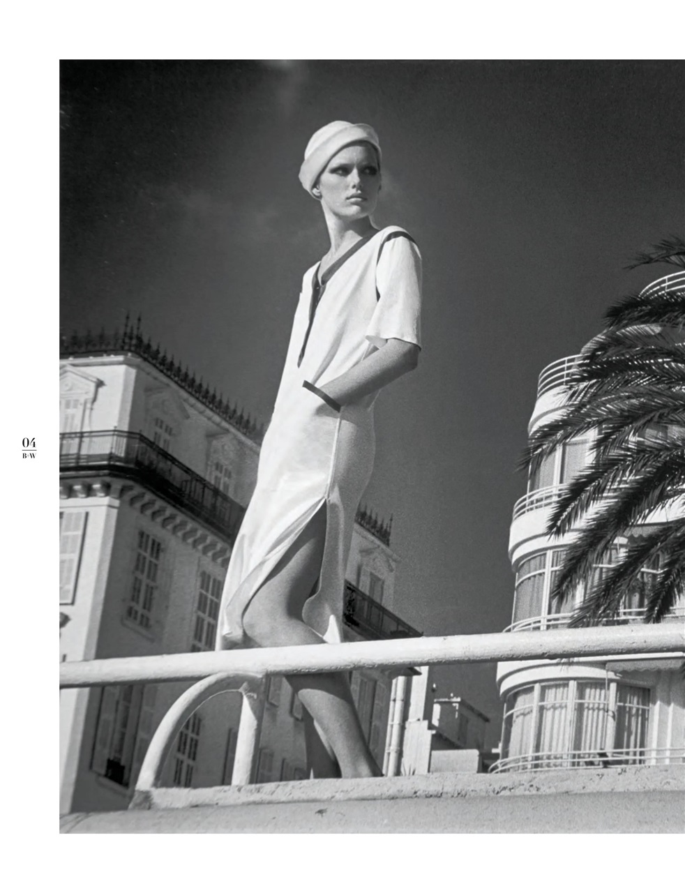 Black+White Photography Preview Pages