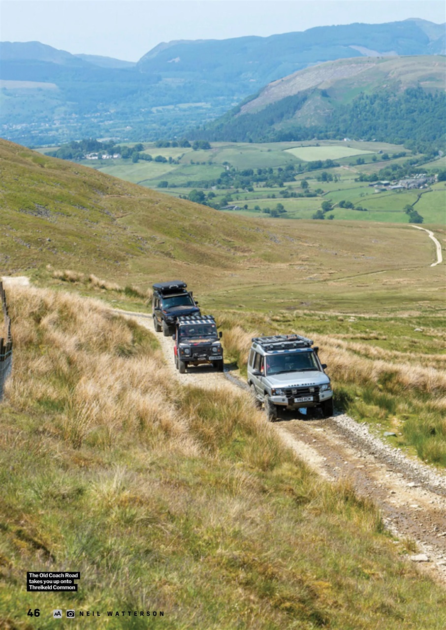 Land Rover Monthly Preview Pages