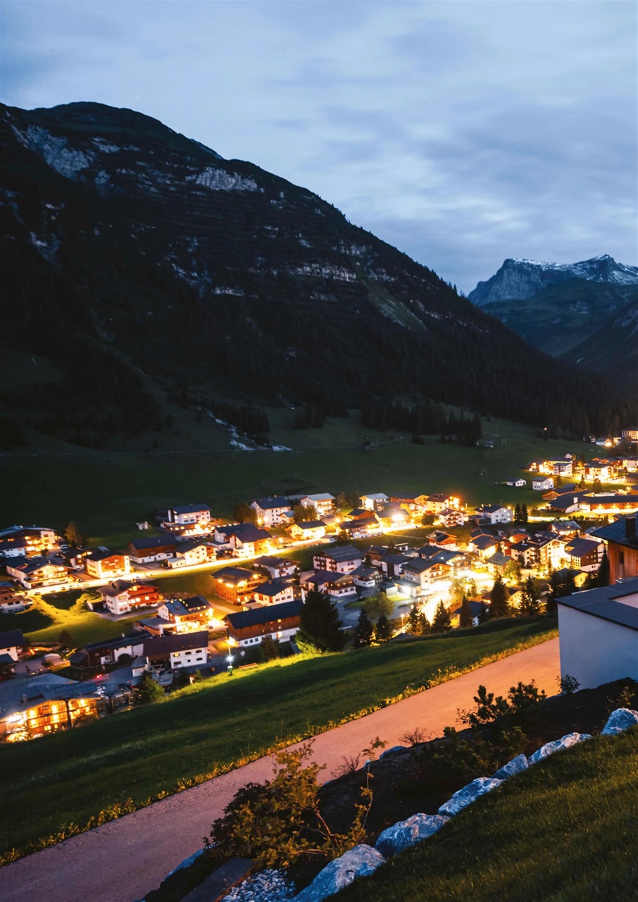 National Geographic Traveller UK Preview Pages