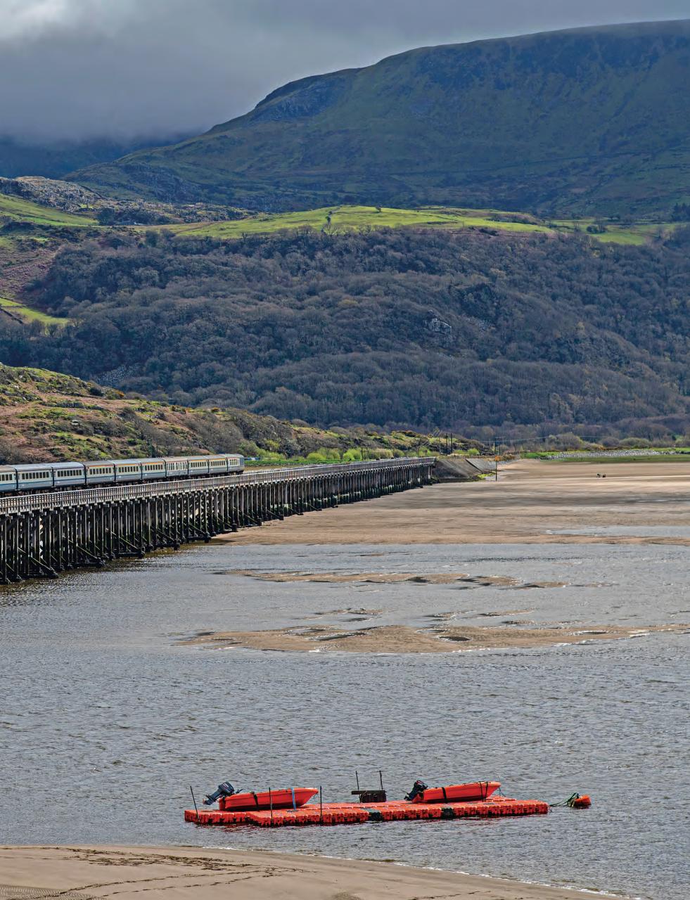 Rail Express Preview Pages