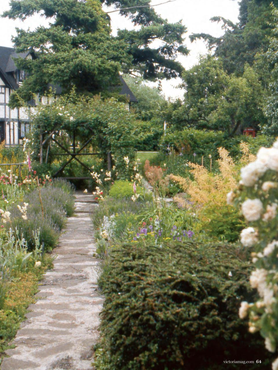 Victoria Preview Pages