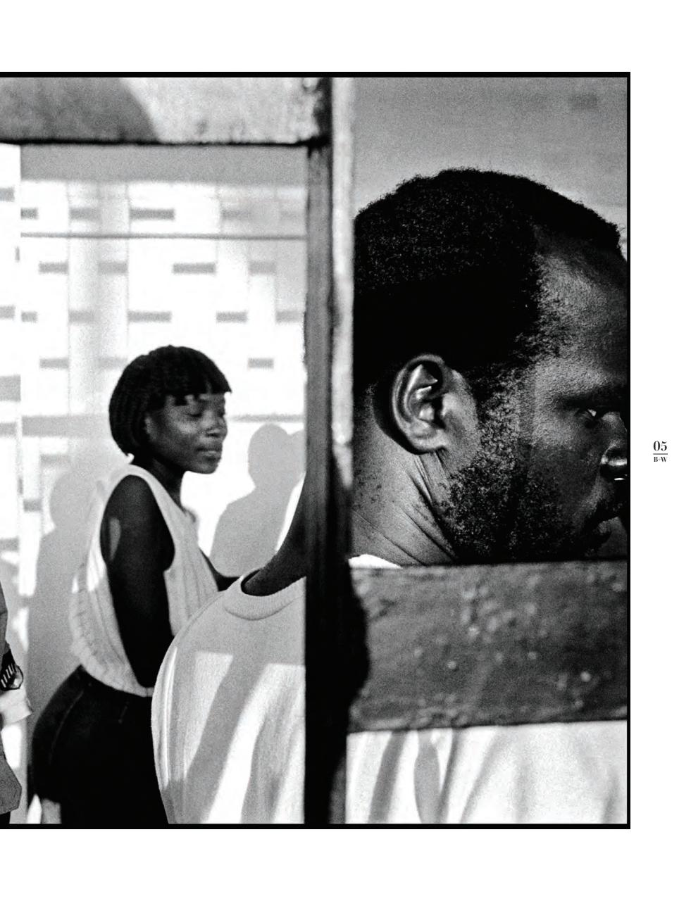 Black+White Photography Preview Pages