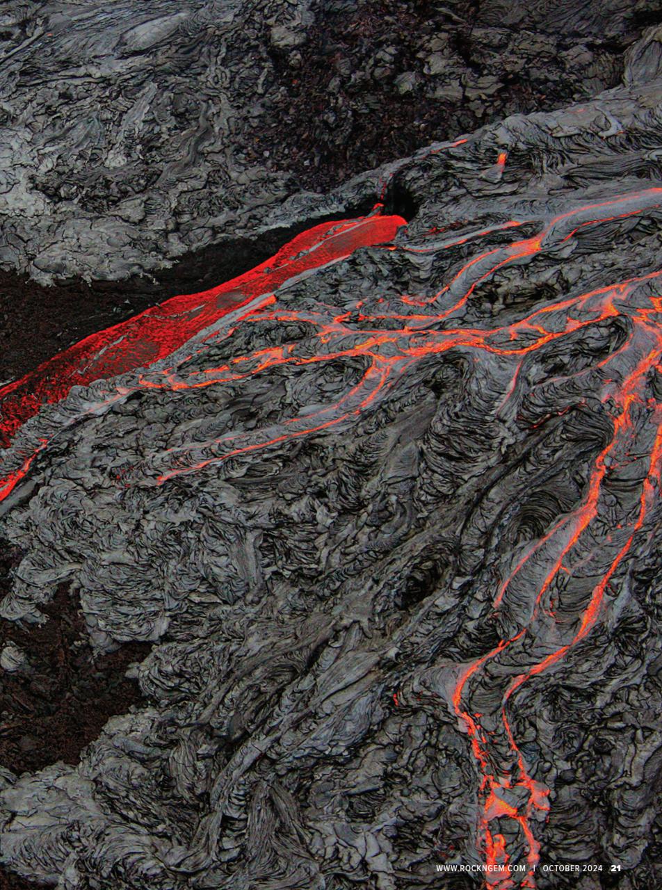 Rock&Gem Magazine Preview Pages