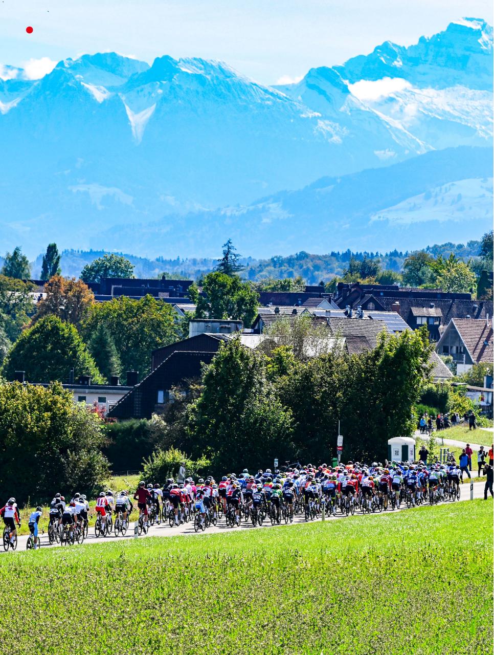 Cycling Weekly Preview Pages
