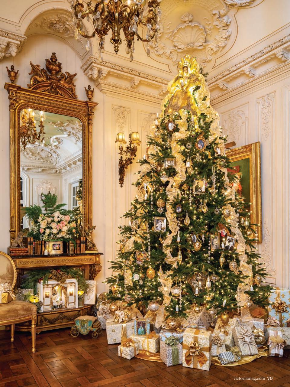 Victoria Preview Pages