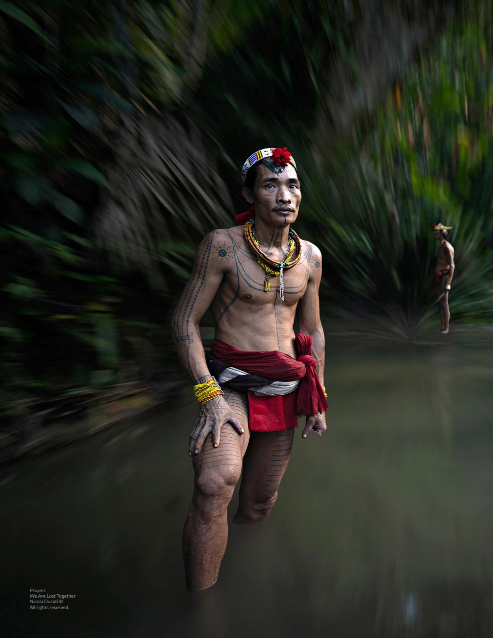 Lens Magazine Preview Pages