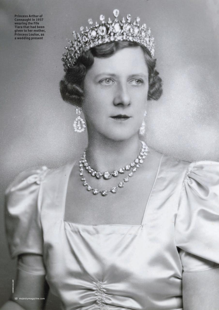 Majesty Magazine Preview Pages