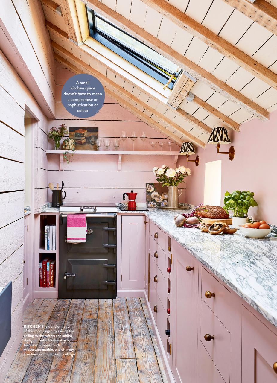 Country Homes & Interiors Preview Pages