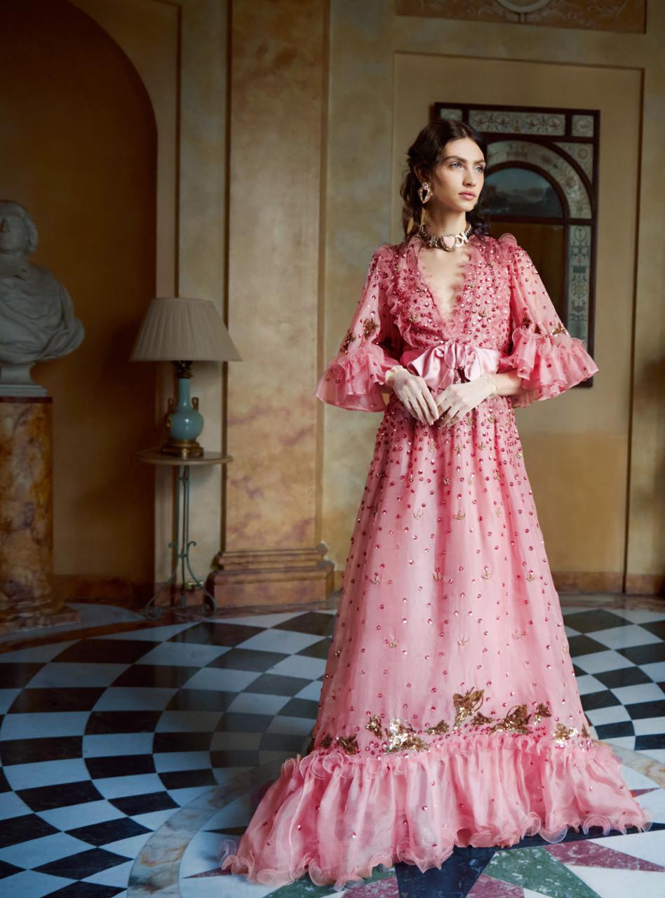 Harper's Bazaar Preview Pages