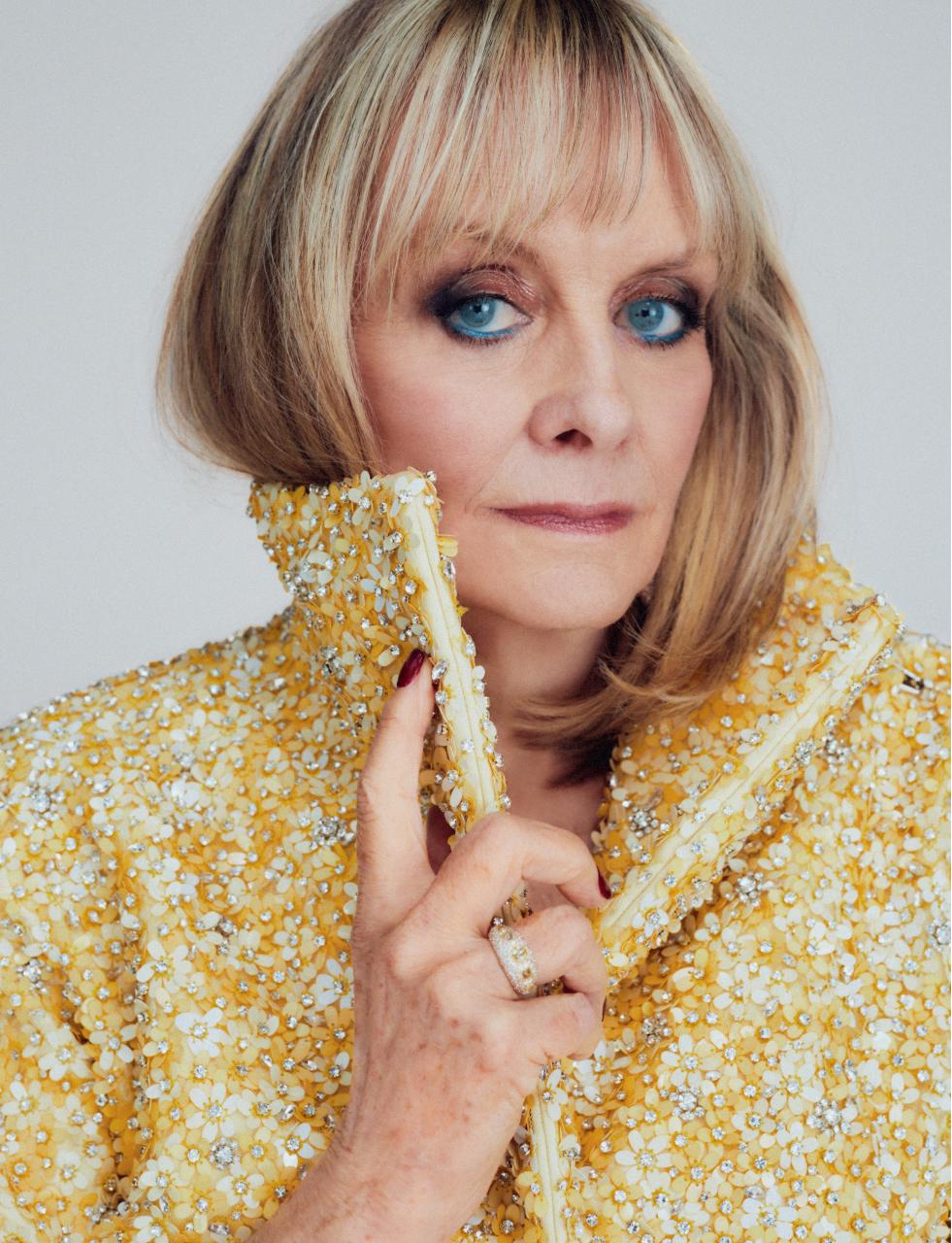 Hello! Magazine Preview Pages