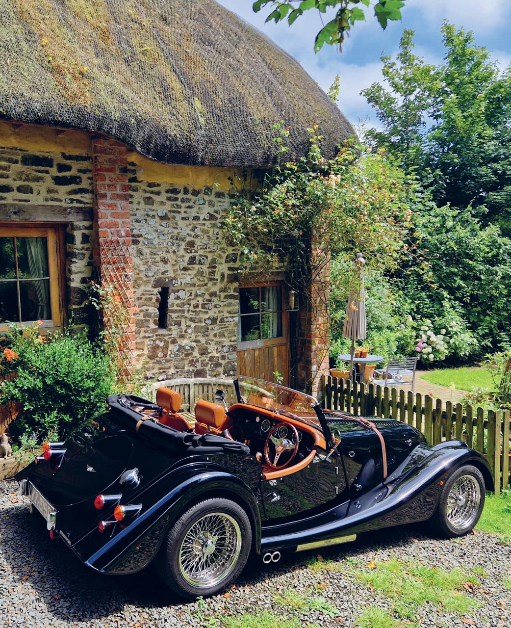 MOG Magazine Preview Pages