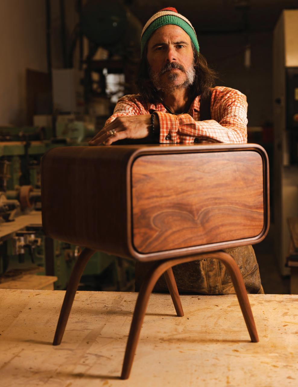 Furniture & Cabinetmaking Preview Pages