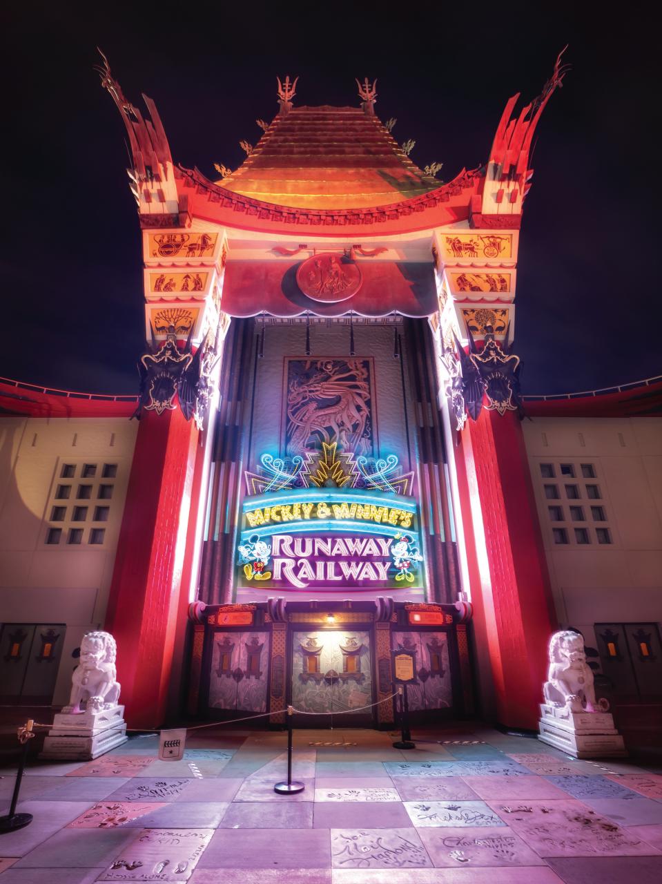 WDW Magazine Preview Pages