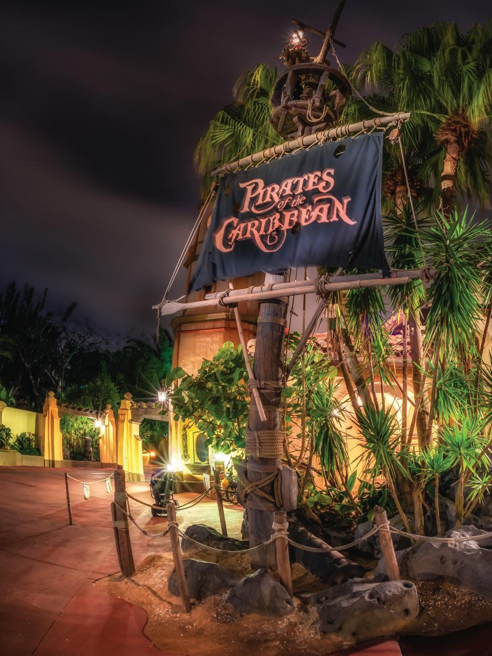 WDW Magazine Preview Pages