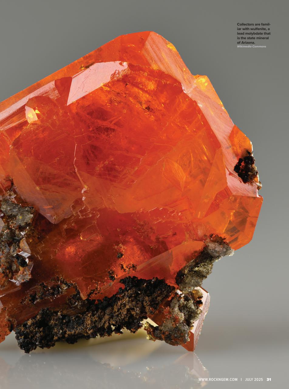 Rock&Gem Magazine Preview Pages