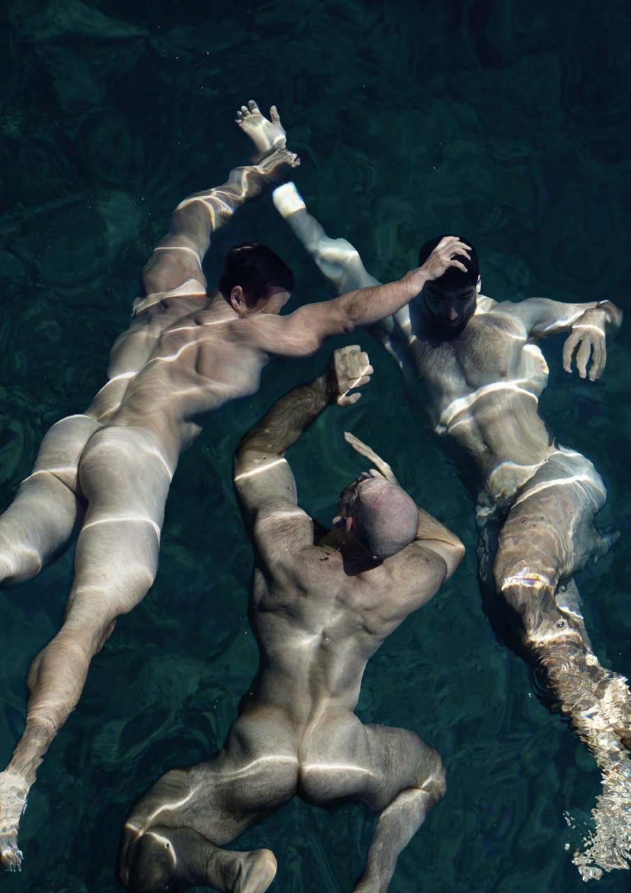 QMagazine Preview Pages