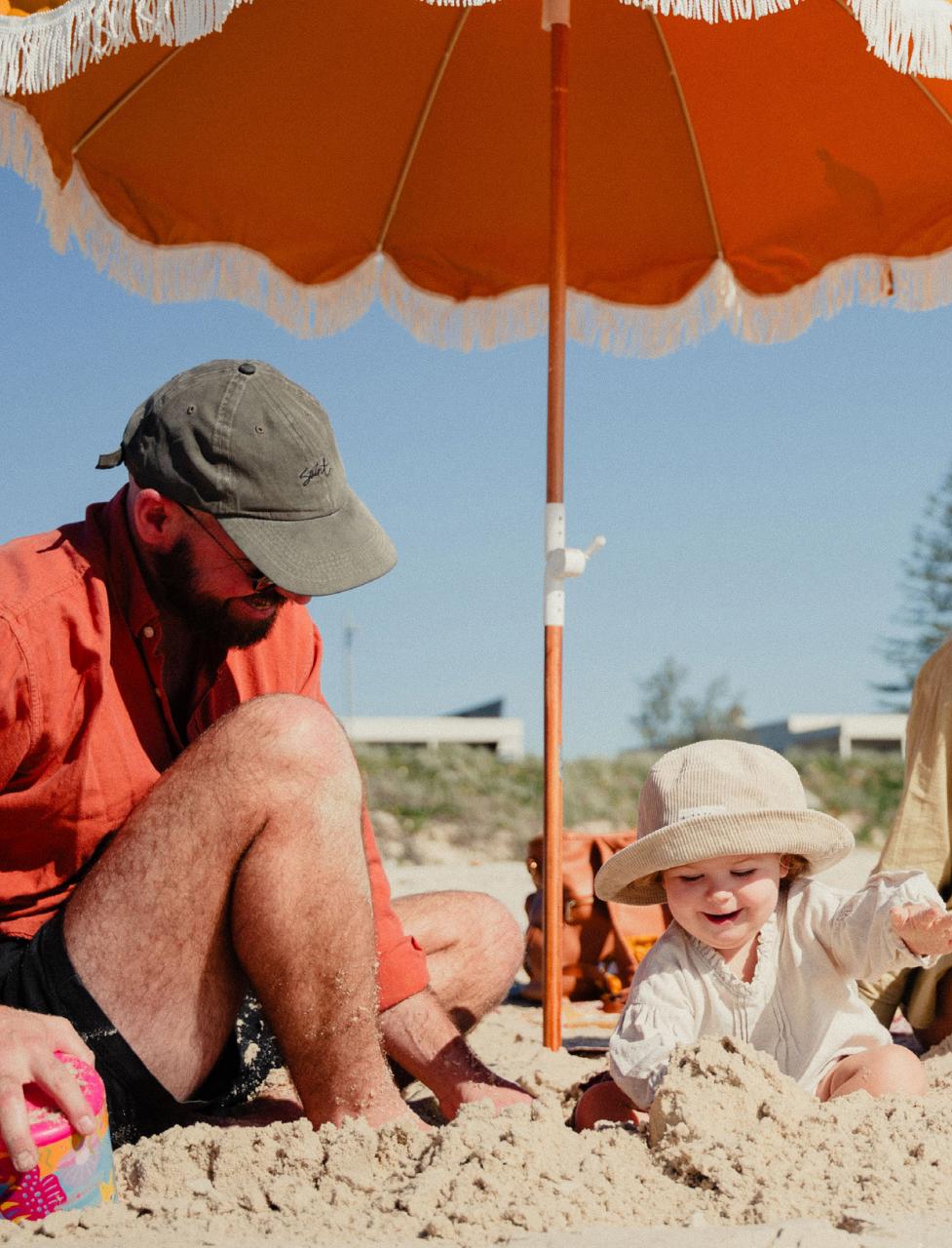 Holidays With Kids Preview Pages