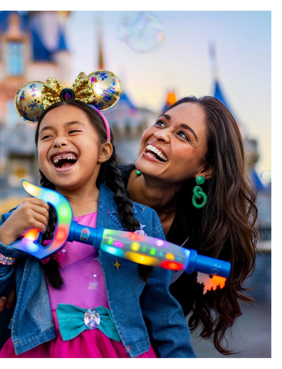 Holidays With Kids Preview Pages