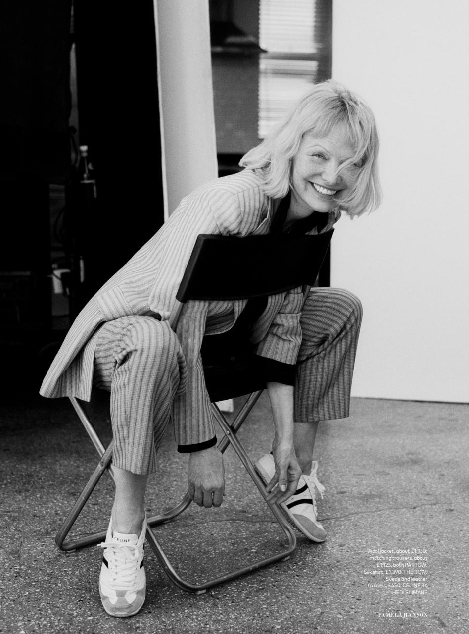 Harper's Bazaar Preview Pages