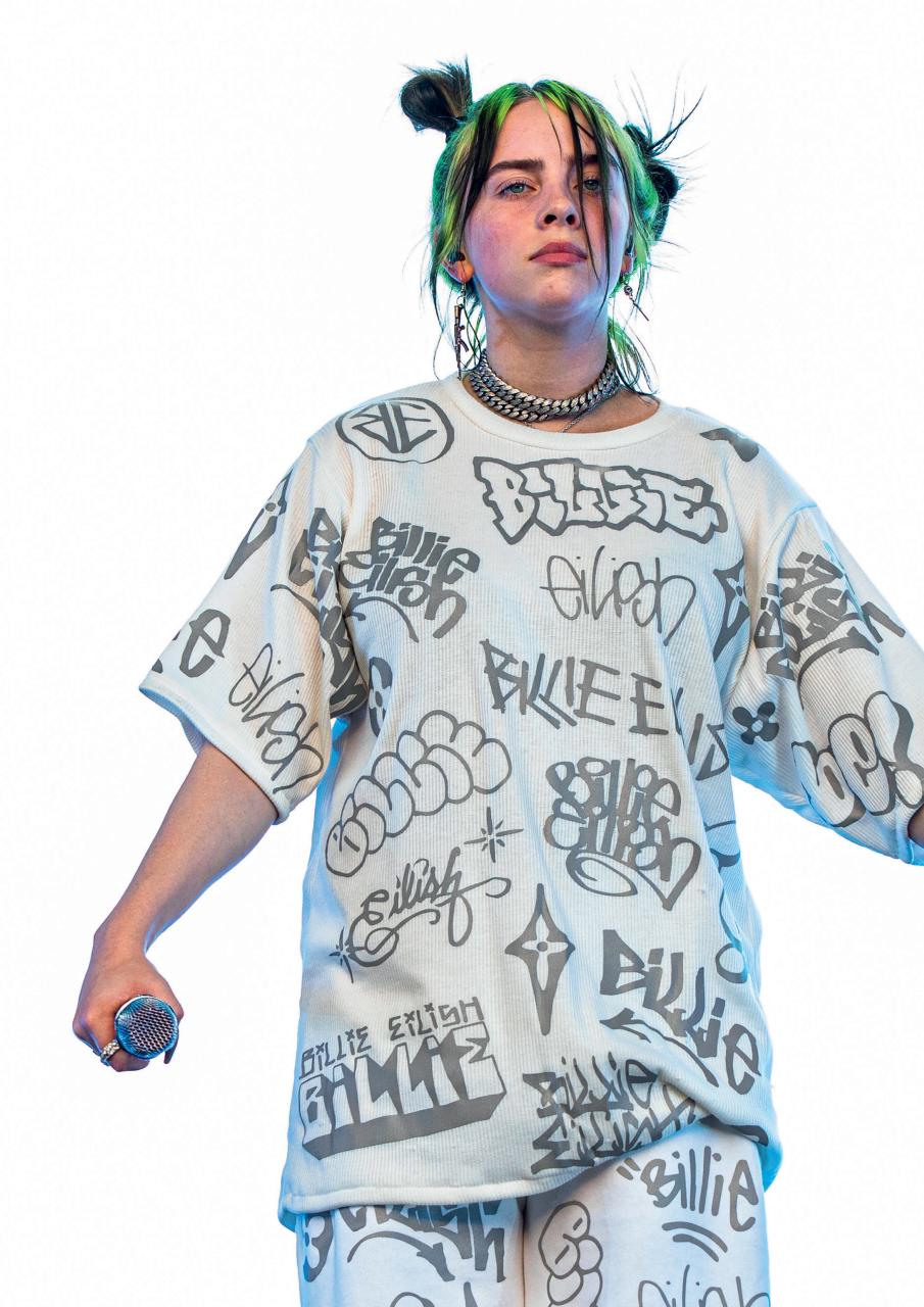 A-Z 'The Ultimate Fan Encyclopedia' Preview Pages