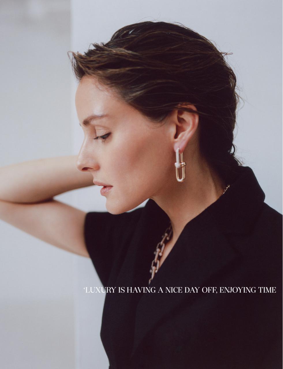 Hello! Magazine Preview Pages