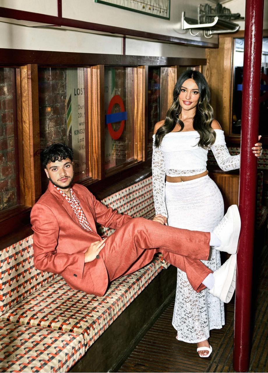 OK! Magazine Preview Pages