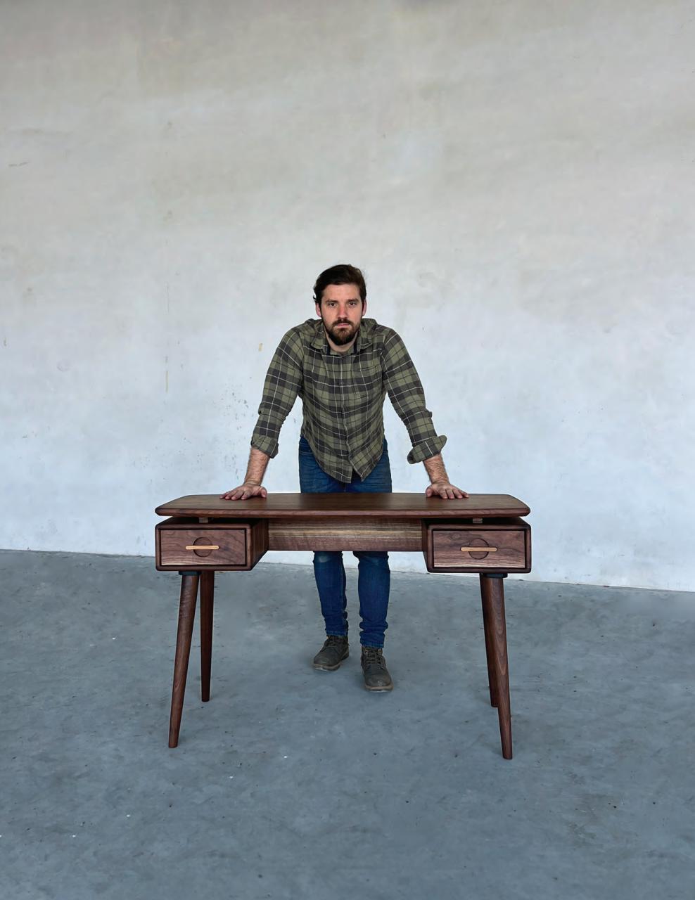 Furniture & Cabinetmaking Preview Pages