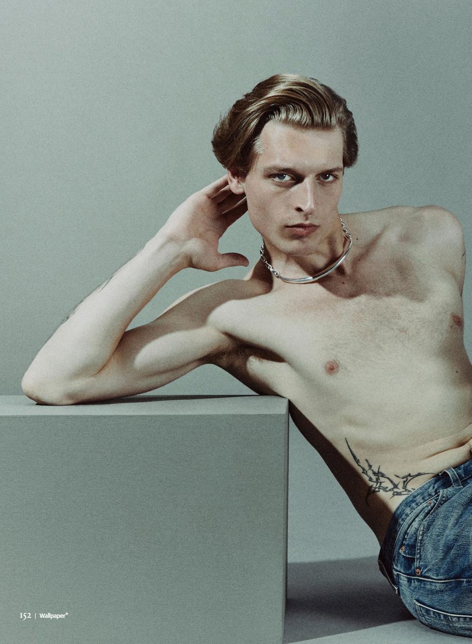 Wallpaper* Preview Pages